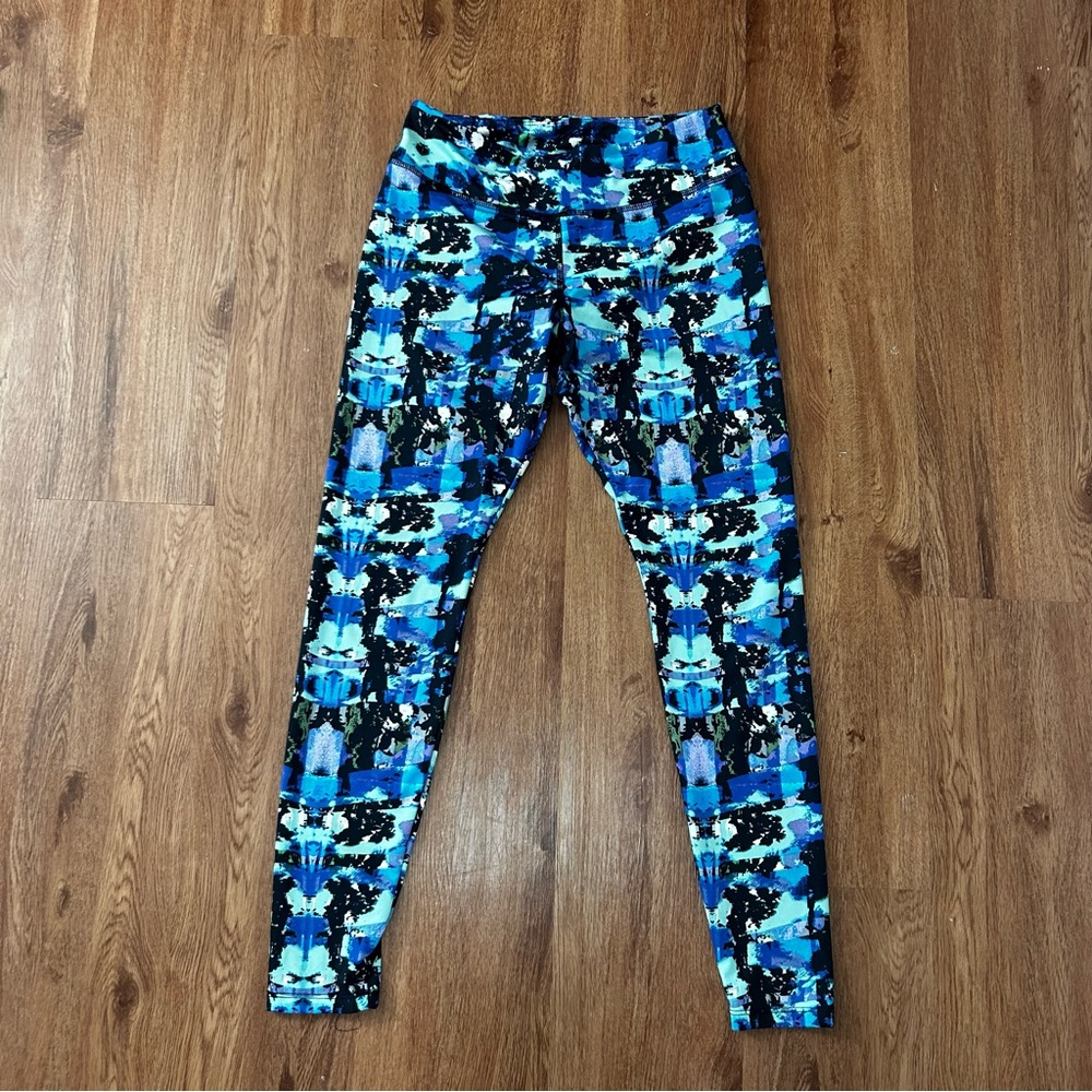 New Directions Blue and Black Patterned Leggings
